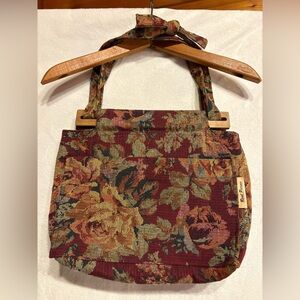 Vintage Floral Tapestry Shoulder Bag